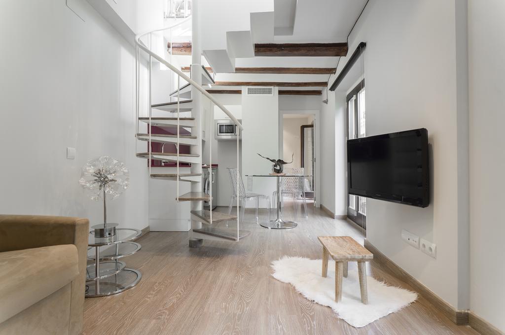 Kirei Apartment Sombrereria Valensiya Dış mekan fotoğraf