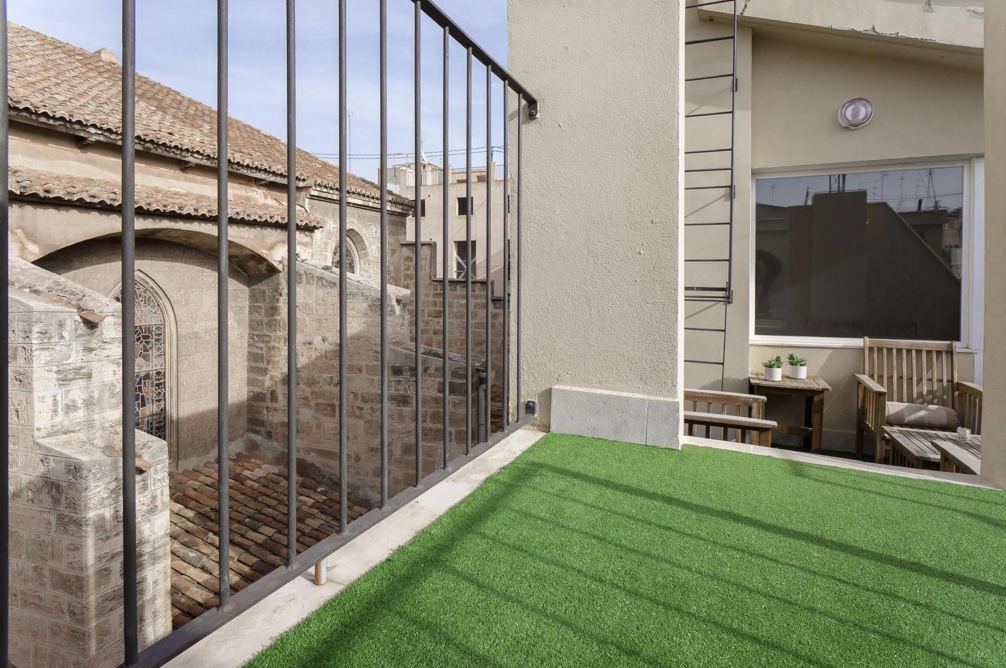 Kirei Apartment Sombrereria Valensiya Dış mekan fotoğraf